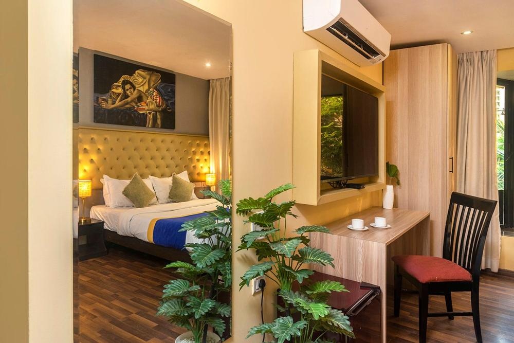 Room image 4